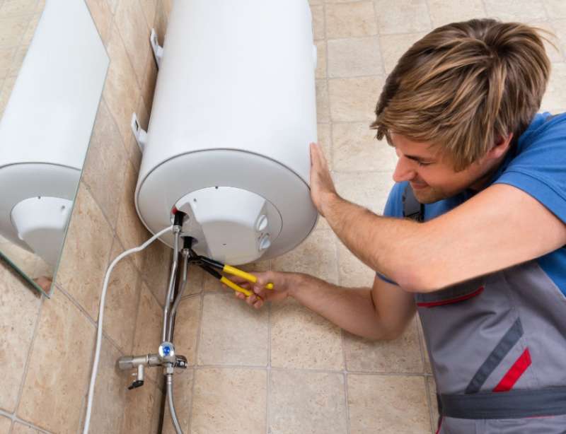 Water heater repair in Seattle, WA(1)