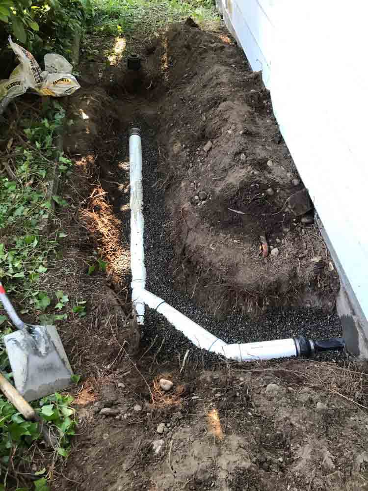 trenchless pipe layer