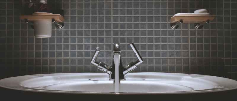 Stop Wasting Water: Your Seattle Plumber’s Guide to Lowering Bills